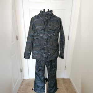 Volcom Women's Jacket and Bib Overalls - Size Small